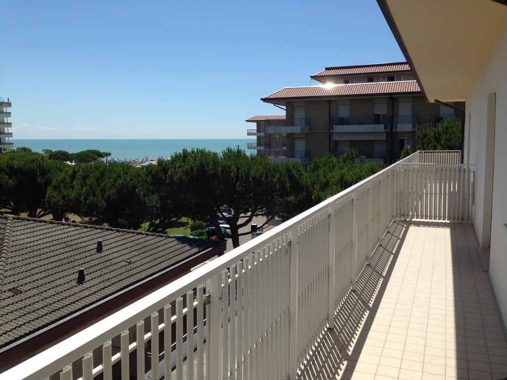 Residence Gallo - Walterigato Apartments Per Solo Famiglie Lido di Jesolo Cameră foto